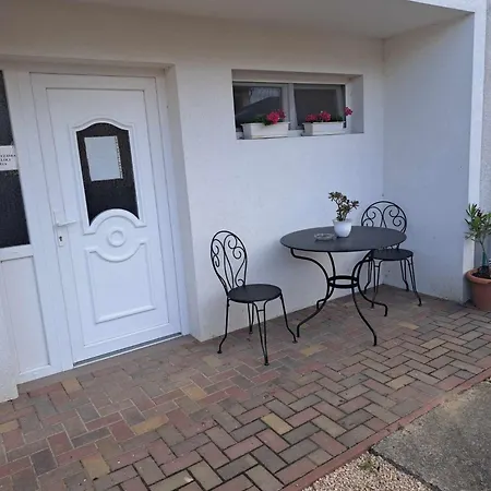 Apartamento Szélkerék Vendégház Cseteny